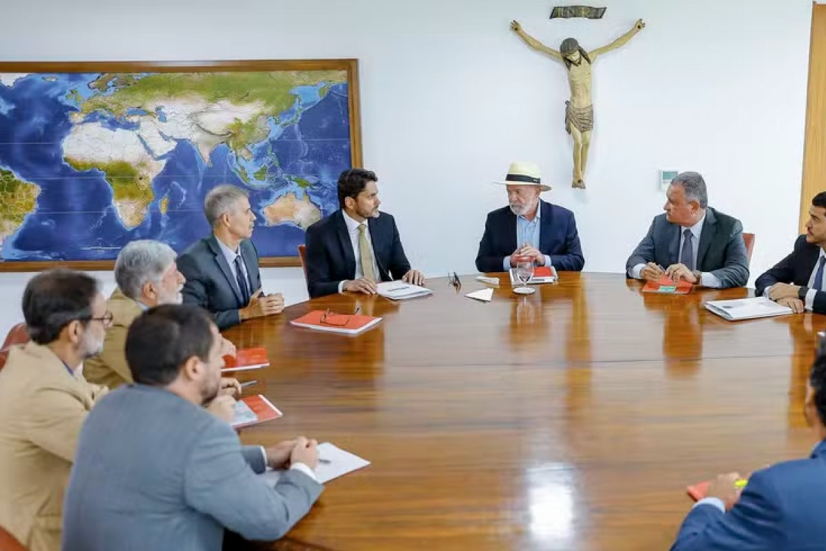 Lula convoca ministros para discutir medidas que abaixem o preço dos alimentos