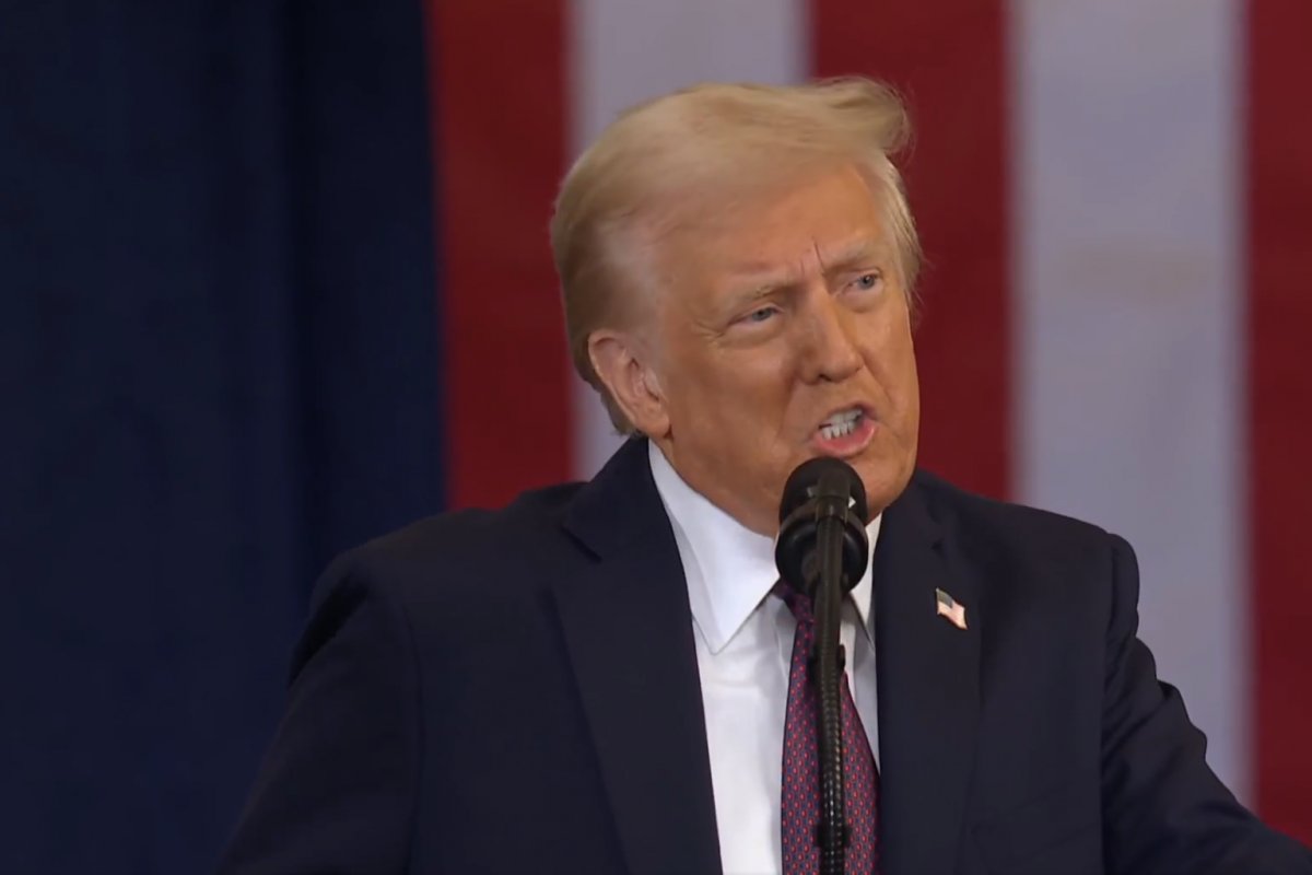 Trump diz que pode fazer acordo comercial com a China, e dólar desaba no mundo