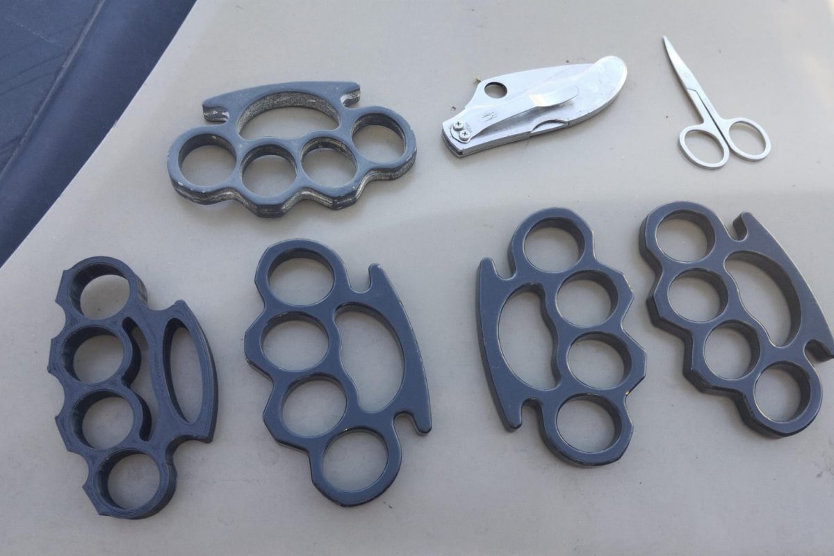 Membros de torcidas organizadas são detidos pela polícia em Periperi