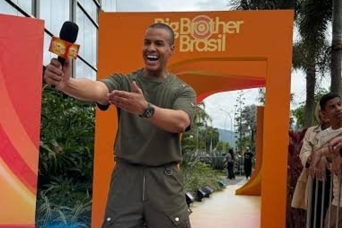 Esbanjando carisma, Thiago Oliveira conquista o público do BBB 25!