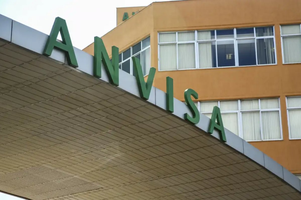 Anvisa aprova primeiro medicamento oral para tratamento de doença rara no sangue