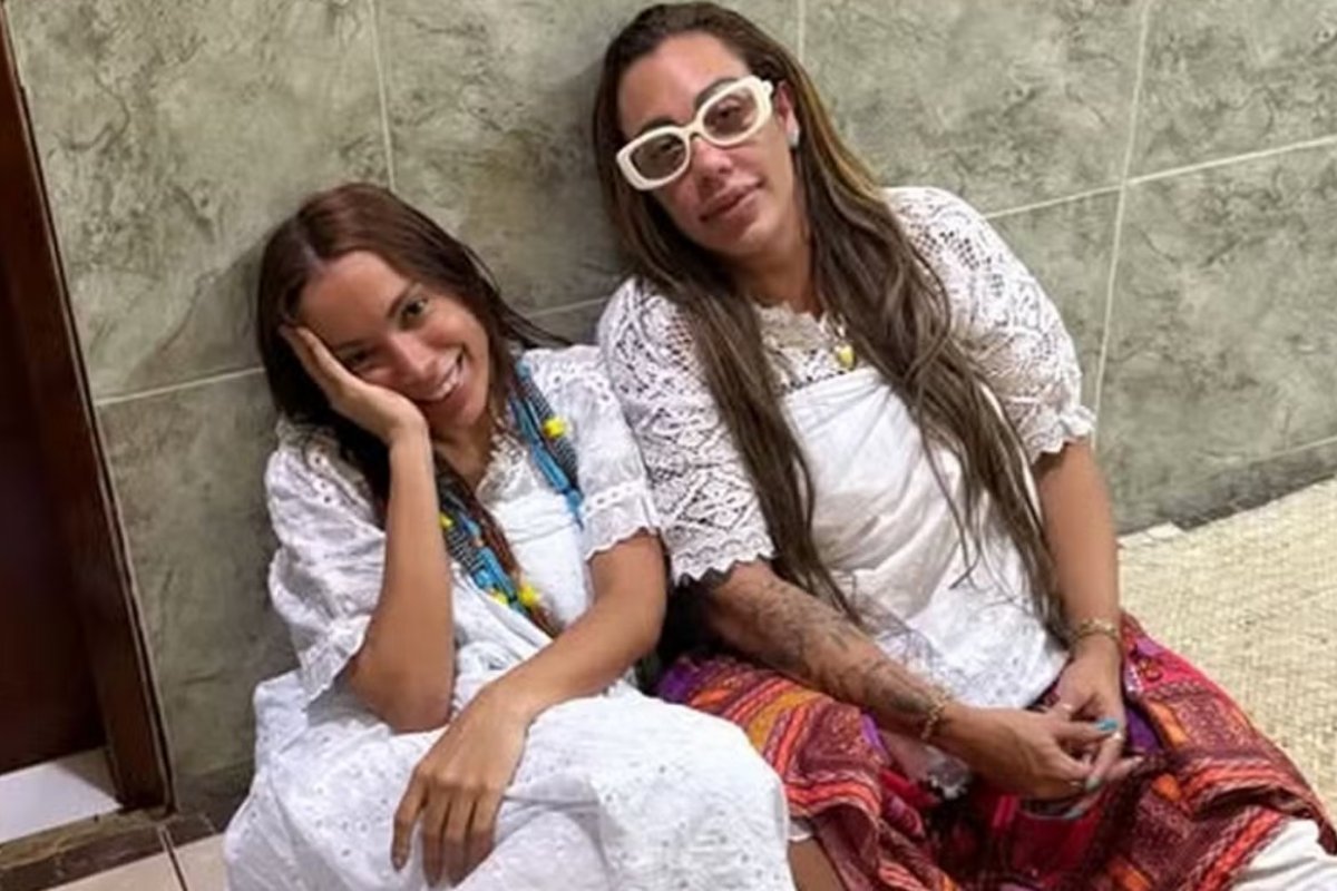 Anitta perde cerca de 100 mil seguidores após compartilhar fotos em terreiro de candomblé: 'toda vez é isso'