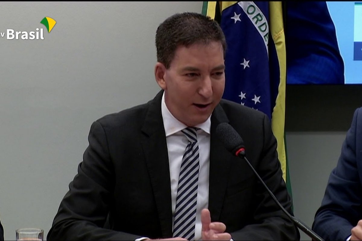 Denúncia contra Glenn Greenwald é rejeitada por juiz