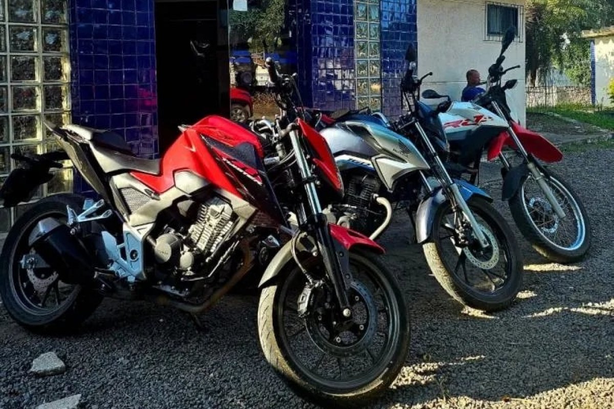Despachante é preso em flagrante e motos são apreendidas em operação na Bahia