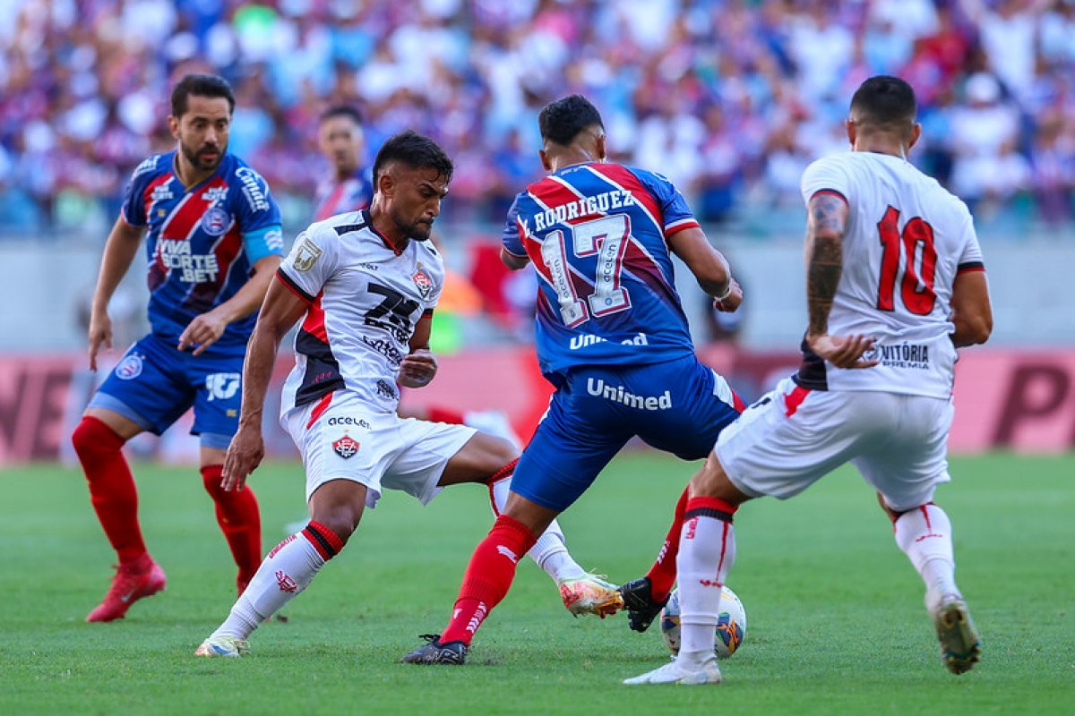 Vídeo: Em clássico quente, Ba-Vi de nº 500 termina empatado sem gols; presidente Tricolor reclama da arbitragem