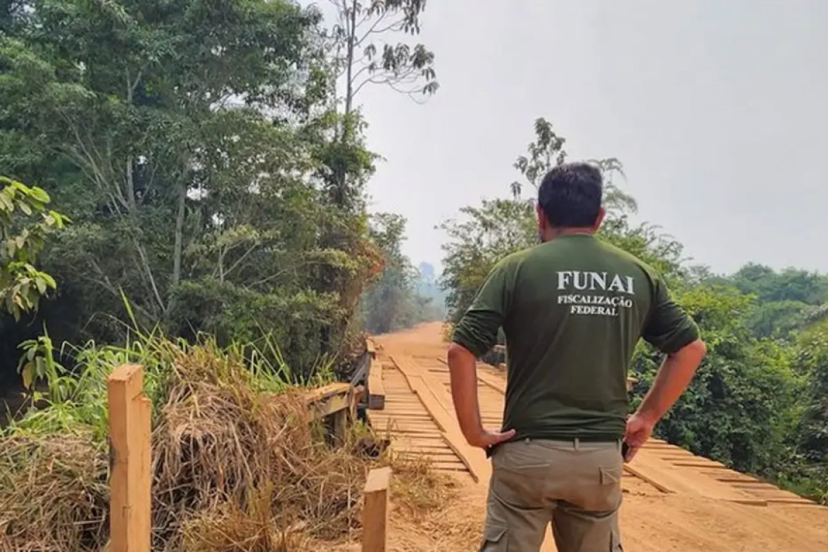 Governo atende STF e indígenas e regulamenta poder de polícia da Funai