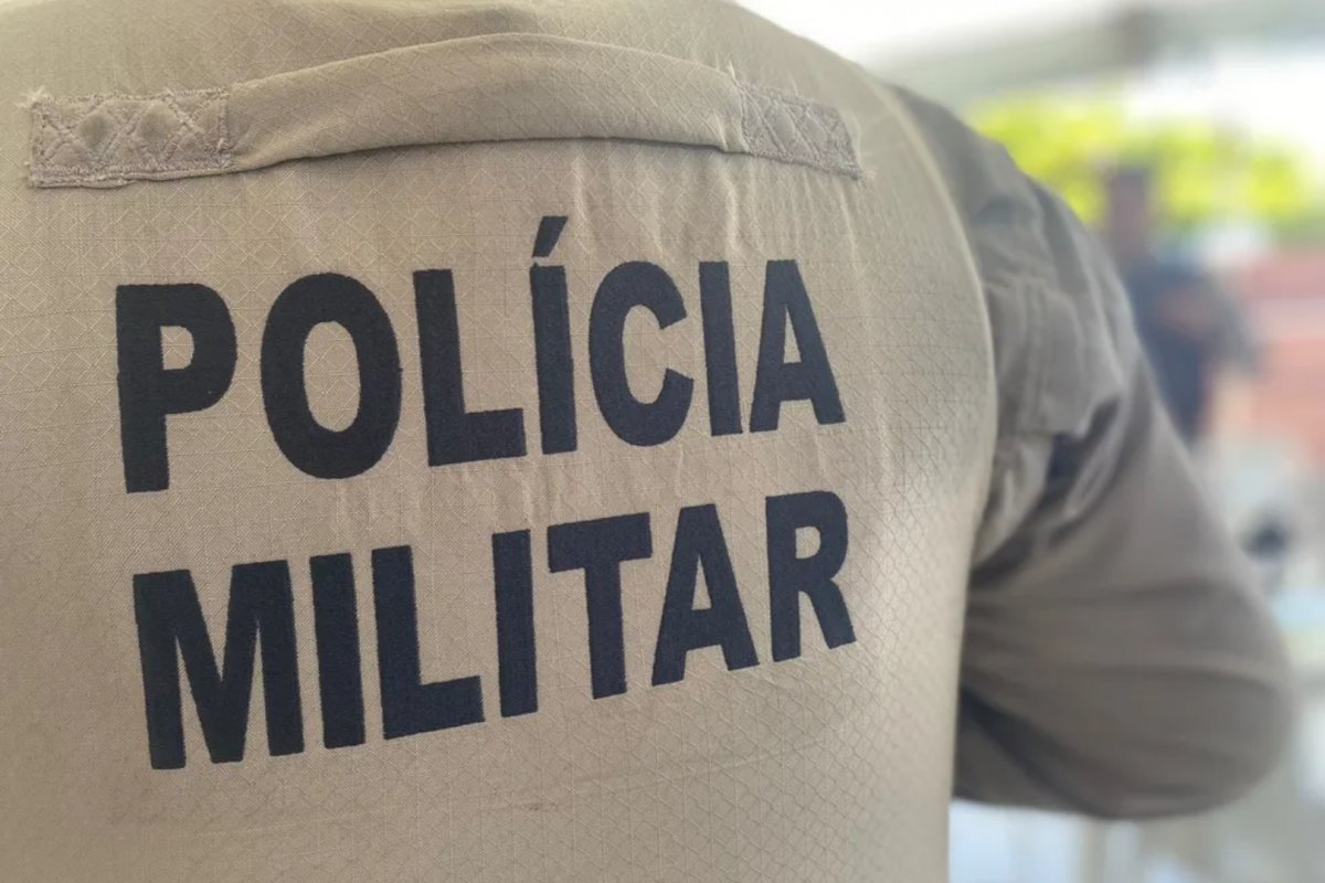 Três policiais militares são presos suspeitos de 'conduta irregular' durante abordagem em Salvador