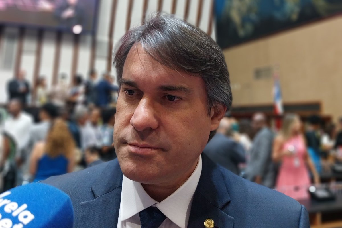 Vídeo: 'Se tem roupa suja, se lava dentro de casa', diz Niltinho sobre saída do vereador Sidninho do PP