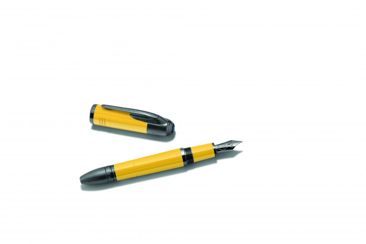 Montblanc e Ferrari anunciam última edição da collab!