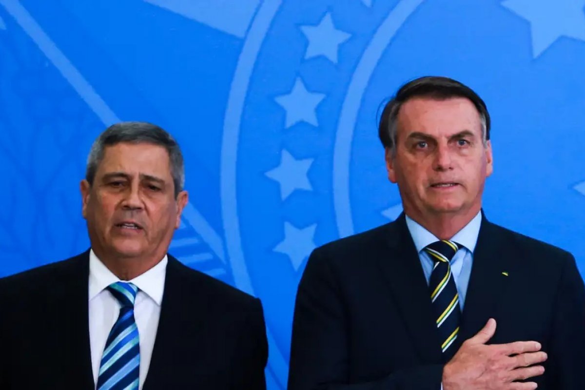 Trama golpista: PGR finaliza texto para apresentar denúncia contra Bolsonaro e Braga Netto
