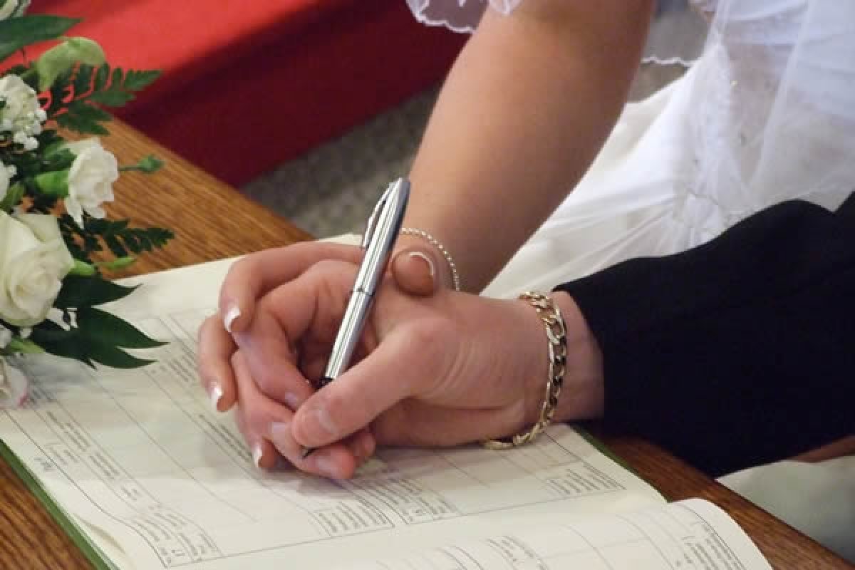 Cartório de Camaçari abre  200 vagas gratuitas  para casamento coletivo