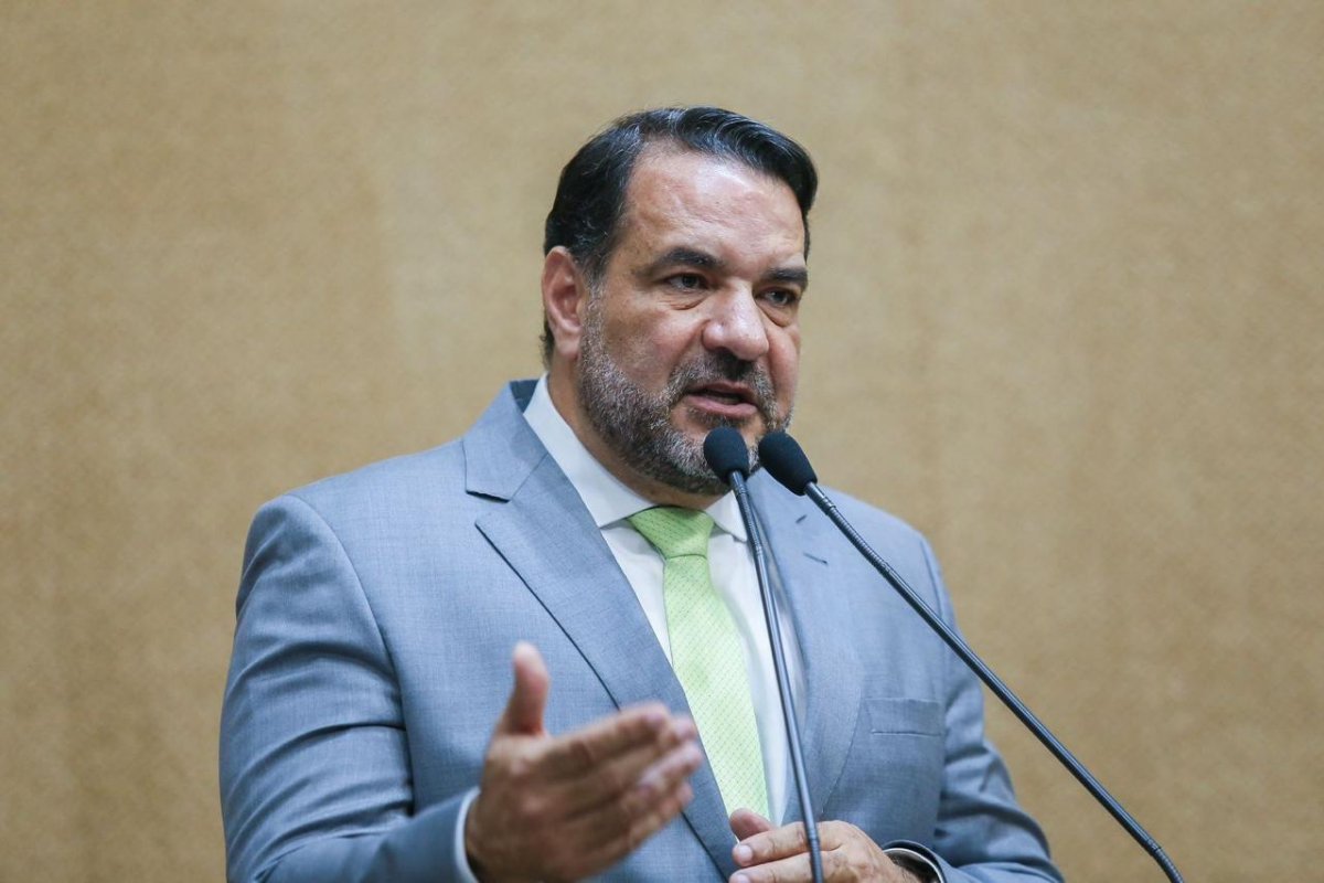 Deputado Alan Sanches critica governador Jerônimo Rodrigues por aumento de ICMS na Bahia