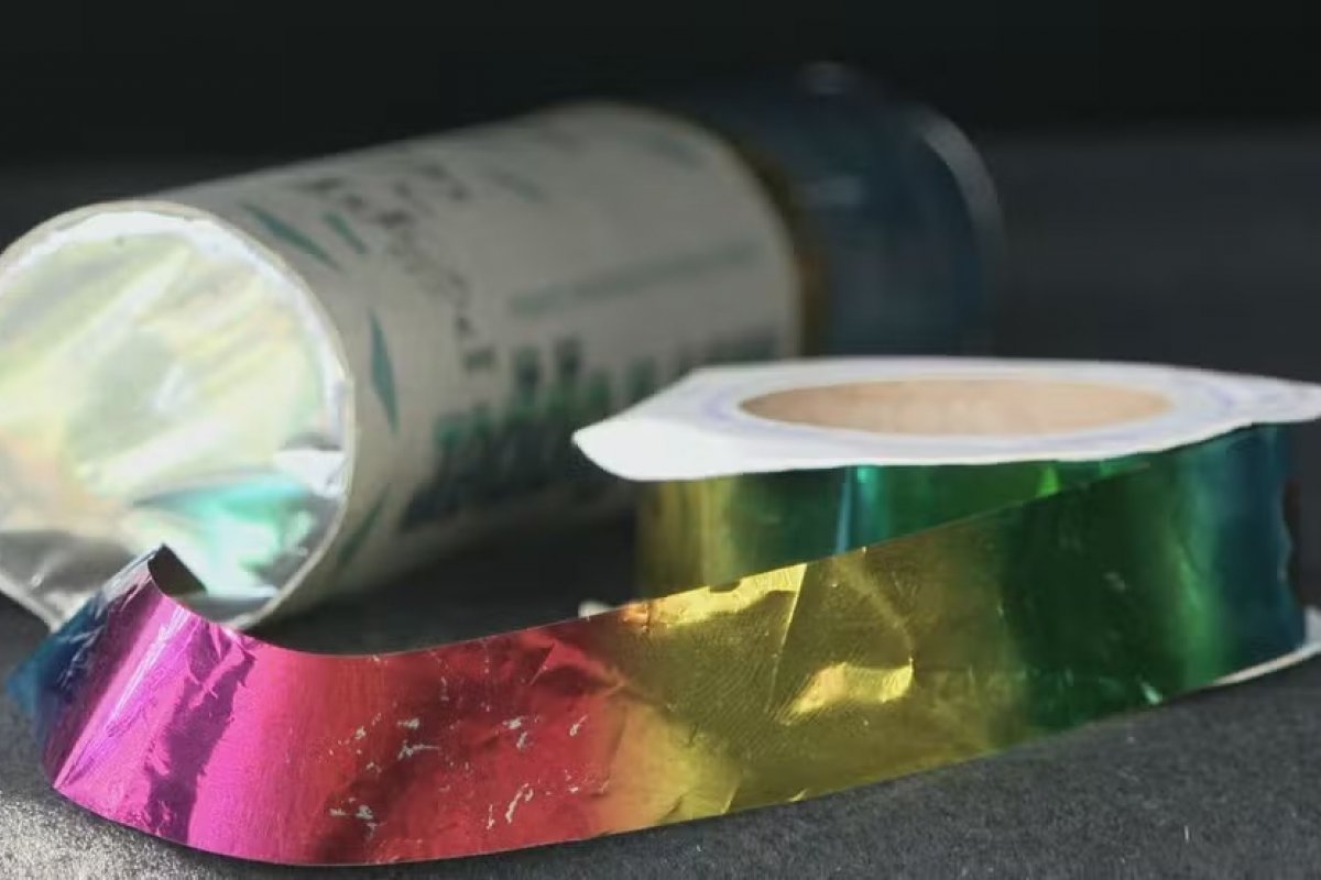 Lei proíbe venda e uso de serpentinas metalizadas na Bahia