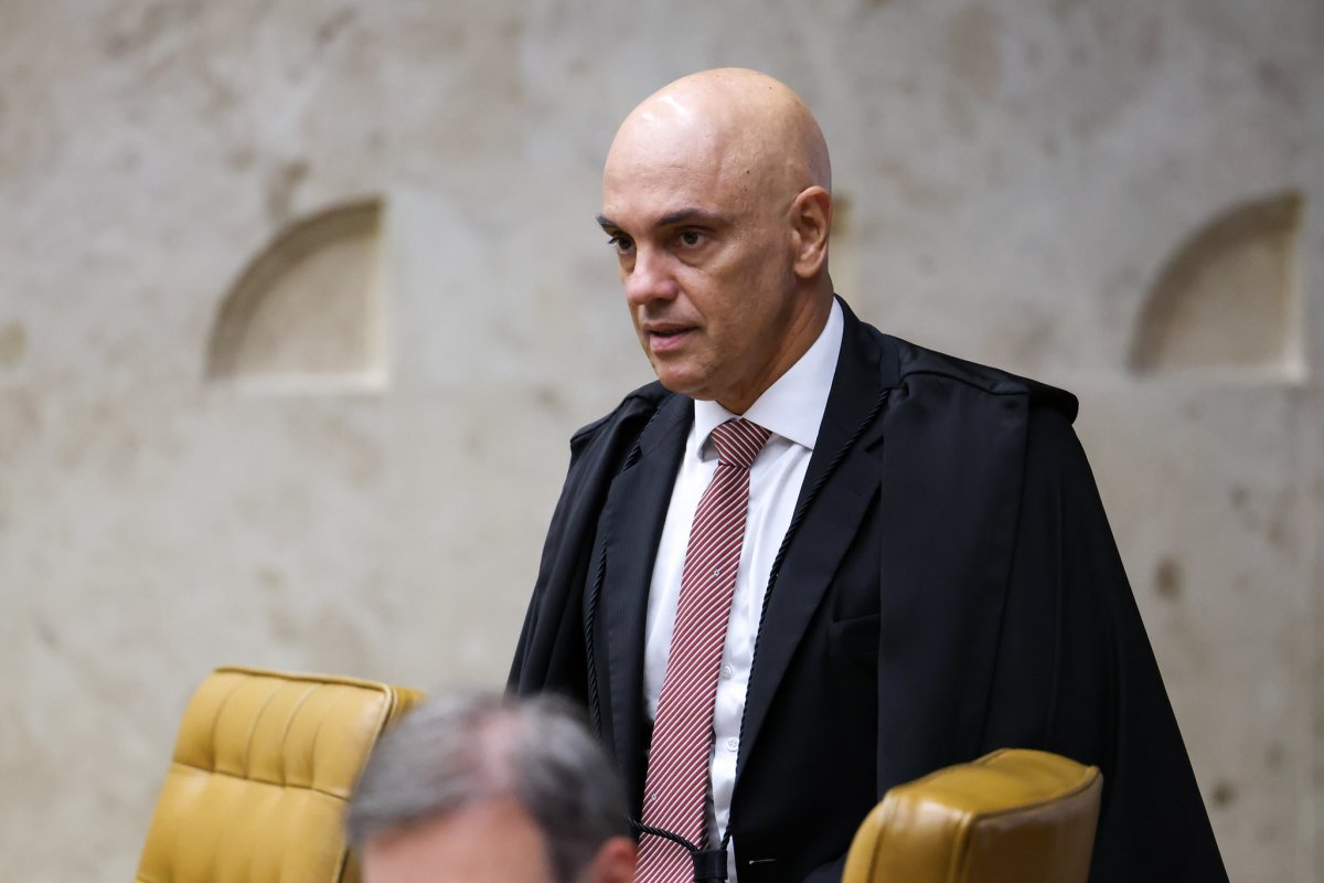 Moraes vota para que STF analise abrangência de anistia no caso Rubens Paiva