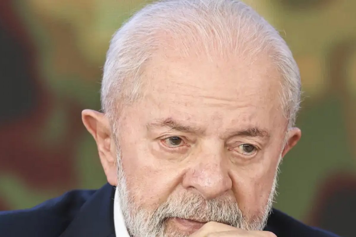 Aprovação de Lula desaba para 24% e é a pior de todos os seus mandatos, aponta Datafolha