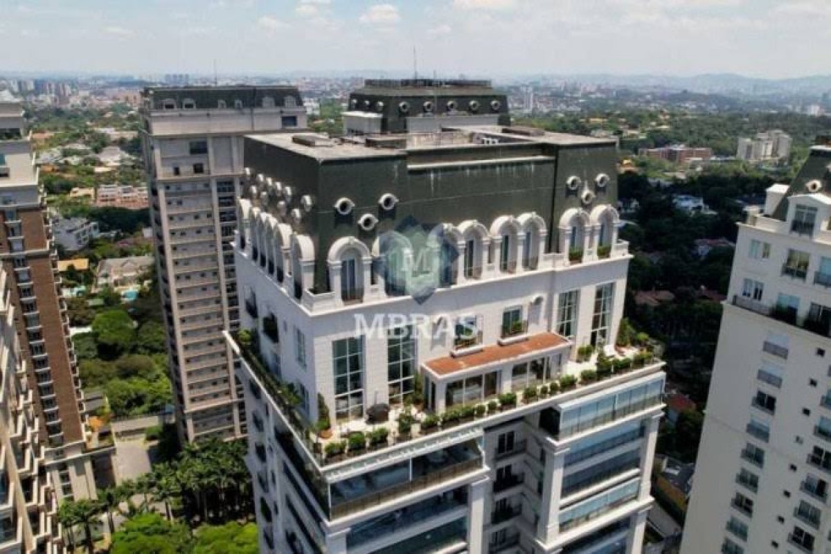 Luxuoso triplex que pertenceu a Luciana Gimenez e Marcelo de Carvalho será leiloado pela renomada casa Sotheby’s nos Estados Unidos!