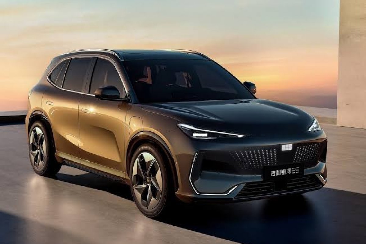 Renault e Geely vão produzir carros híbridos e elétricos no Paraná