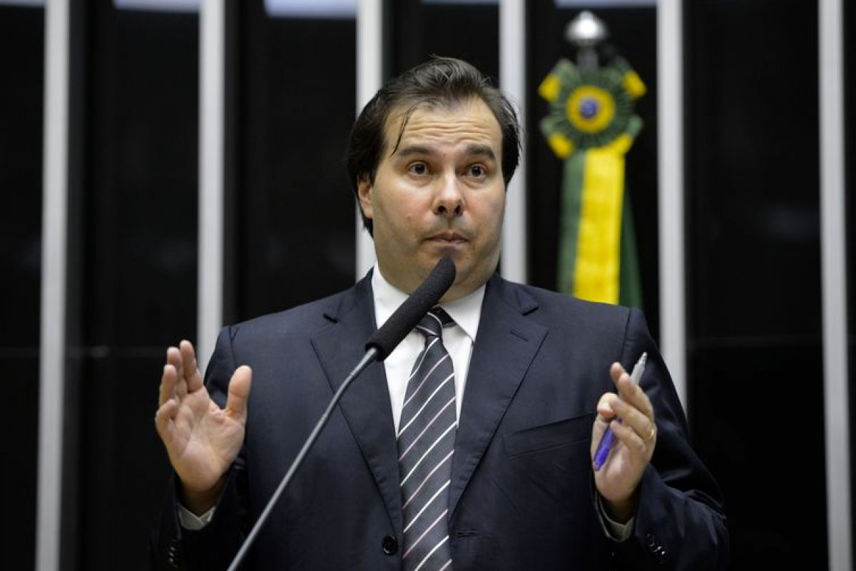 Maia autoriza colegiado para discutir PEC 196/19