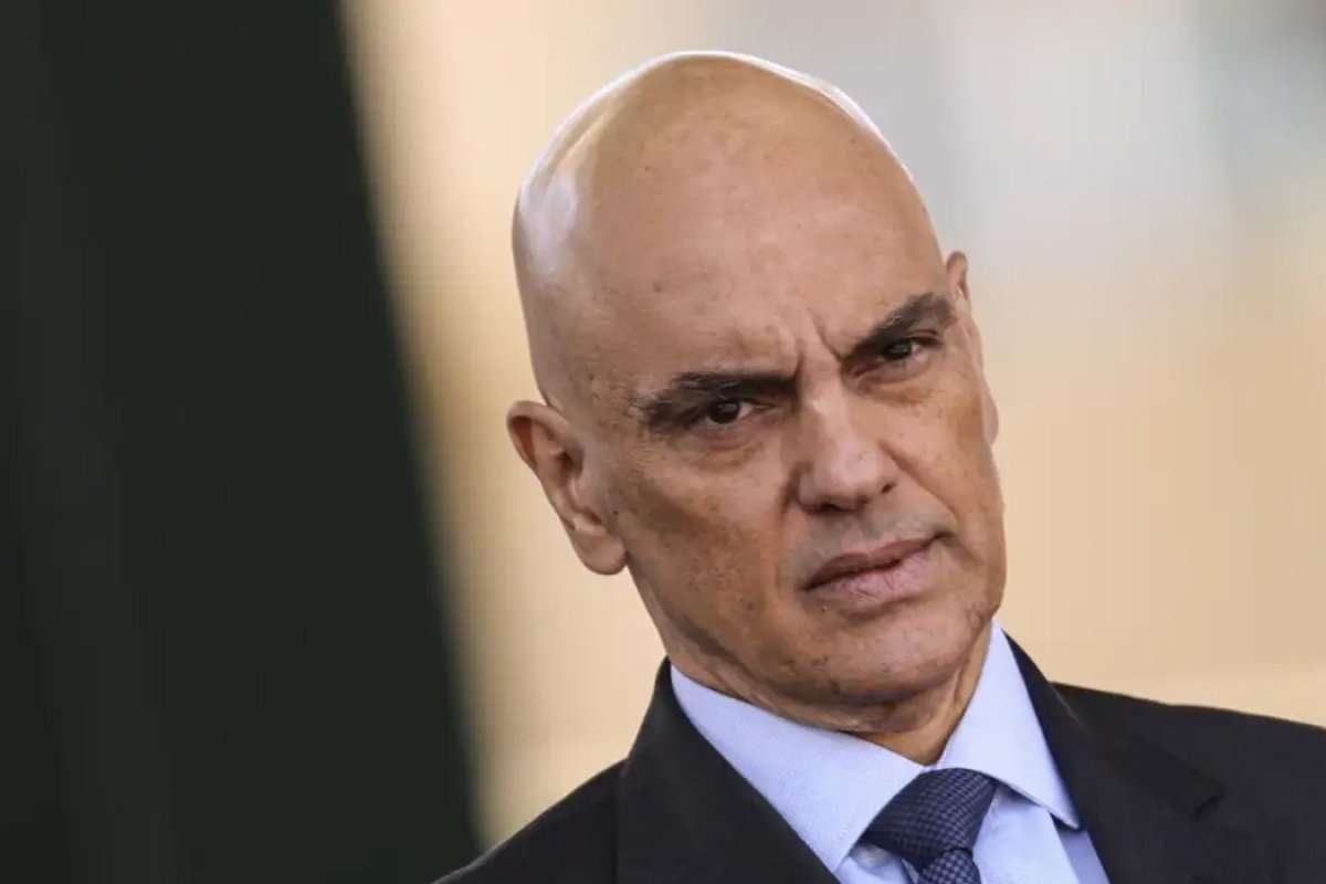 Grupo de mídia de Donald Trump processa Alexandre de Moraes, diz jornal