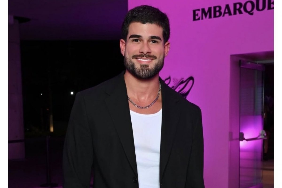 Carnaval 2025: Lucas de Albu fala sobre os alimentos que dão resistência!