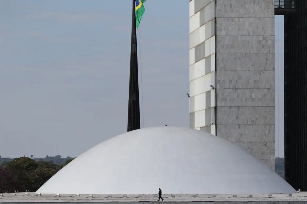 Senado aprova liberação de até R$ 4,6 bilhões em emendas bloqueadas