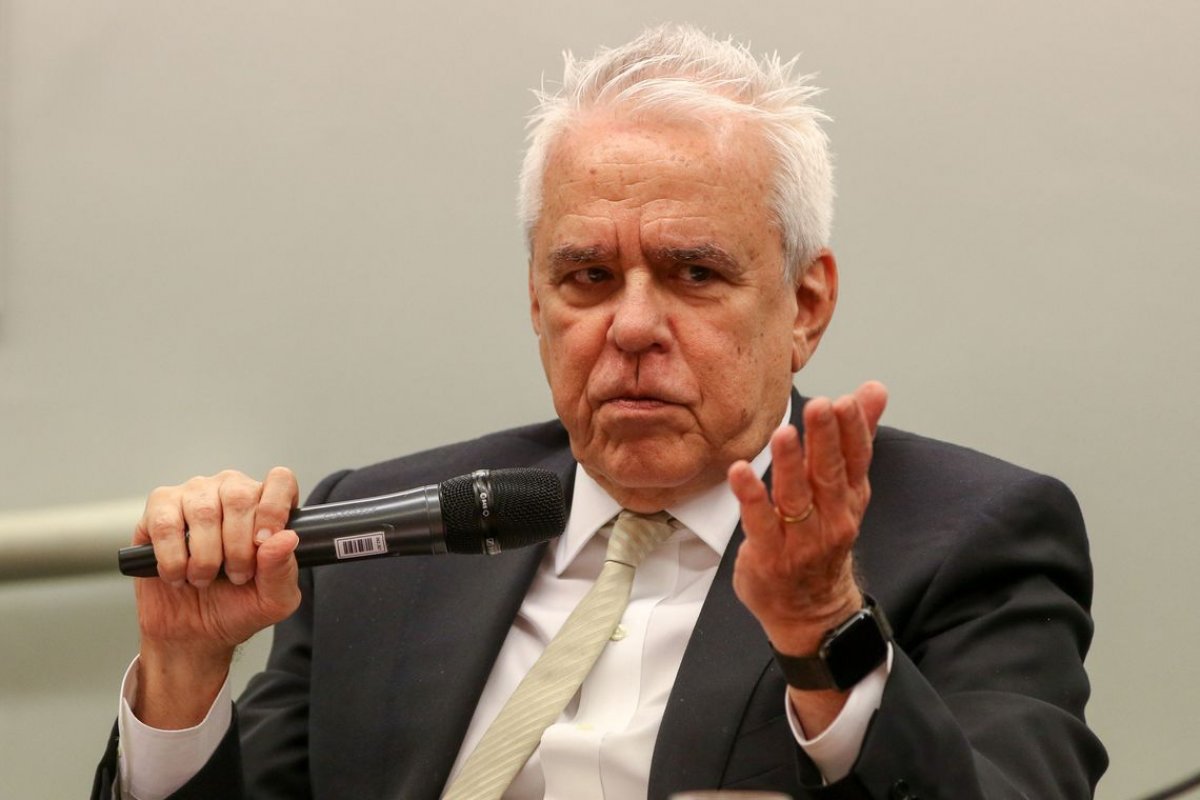 Coronavírus tem impacto no preço dos produtos e não nas vendas, diz presidente da Petrobras