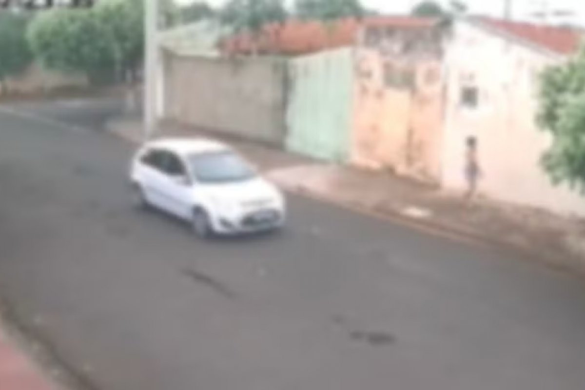 Servidor de Prefeitura é preso após tentar estuprar menina de 12 anos