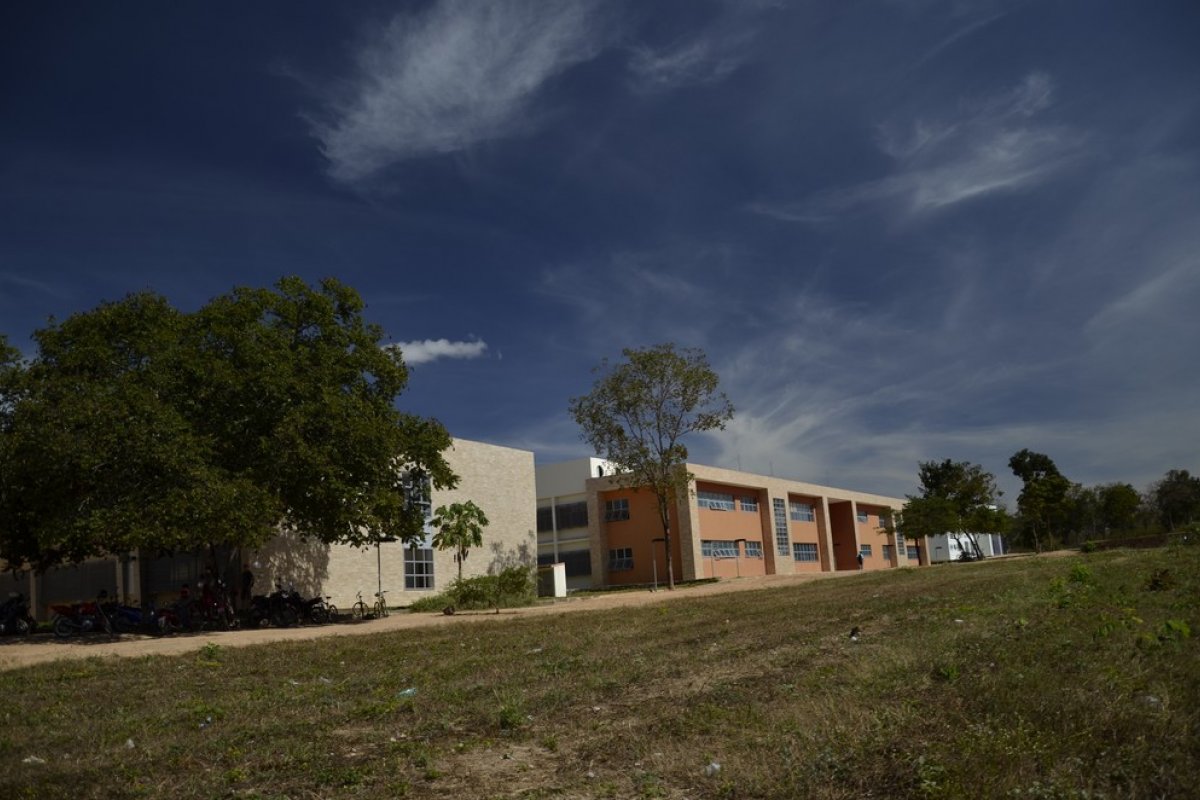 Universidade suspende lista espera do Sisu