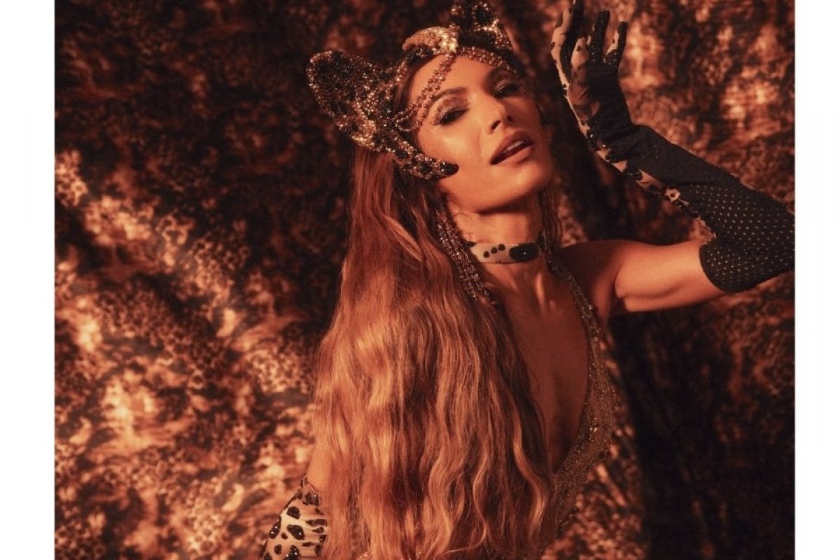 No último ensaio da Grande Rio, Patrícia Poeta homenageia a onça do Pará!