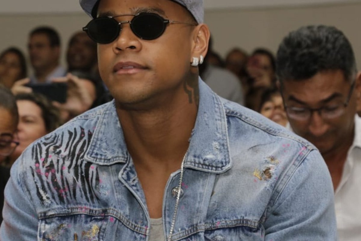 Léo Santana vai desfilar na quinta-feira de carnaval no Campo Grande