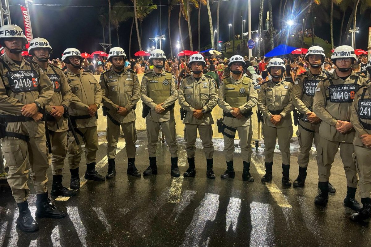 Alunos-a-oficial localizam foragido em pré-carnaval na Barra