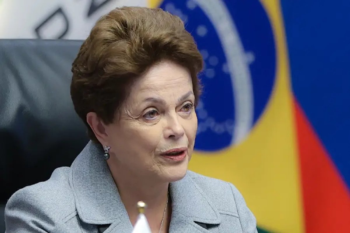 Dilma Rousseff é internada às pressas na China após passar mal