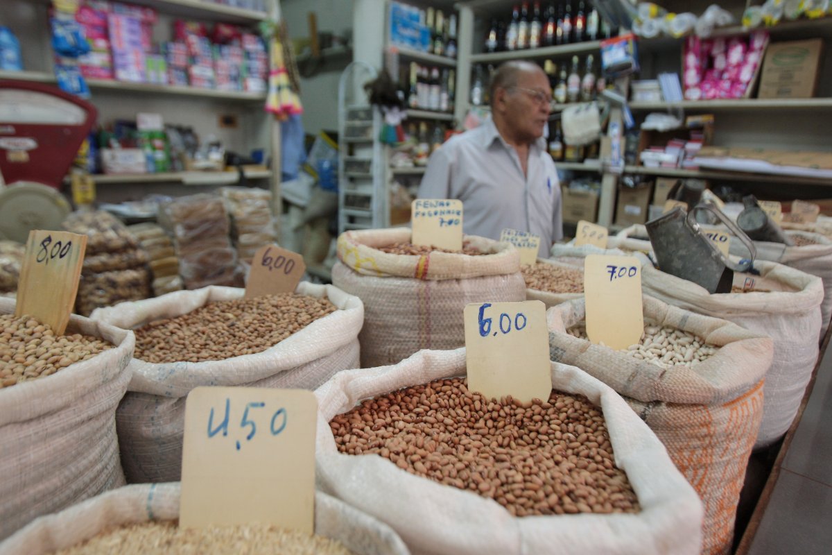 Conab pede R$ 737 milhões para reforçar estoques e tentar conter preços de alimentos