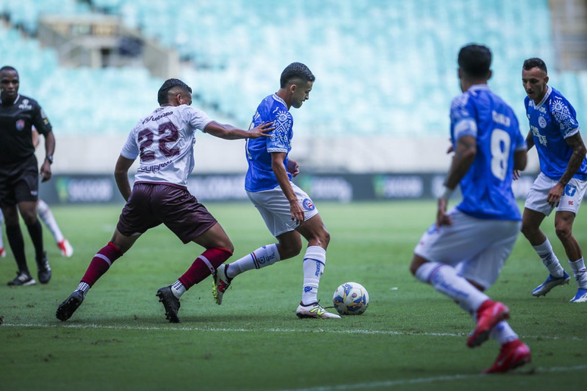 Vídeo: Bahia perde para o Jacuipense pela primeira partida da semifinal do Baiano; confira o gol do Tricolor