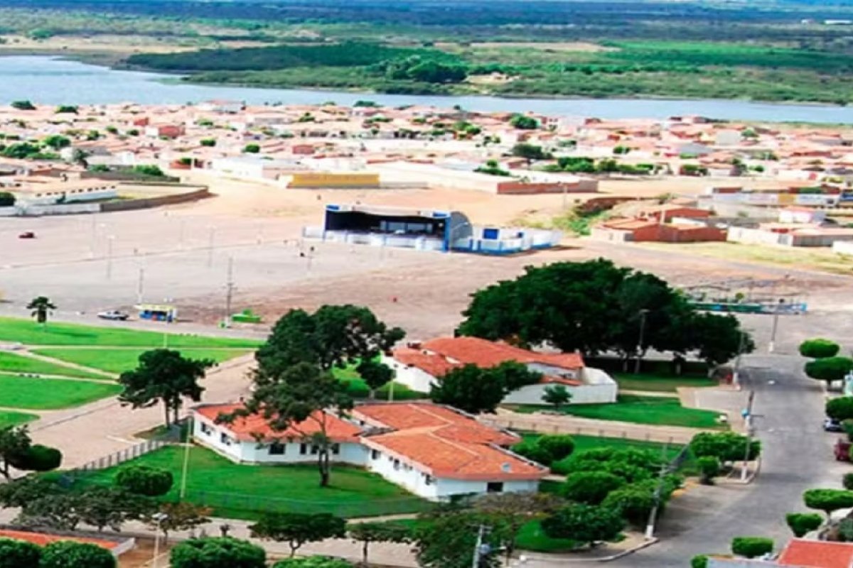 Bebê de nove meses e duas idosas morrem após barco virar no Rio São Francisco 