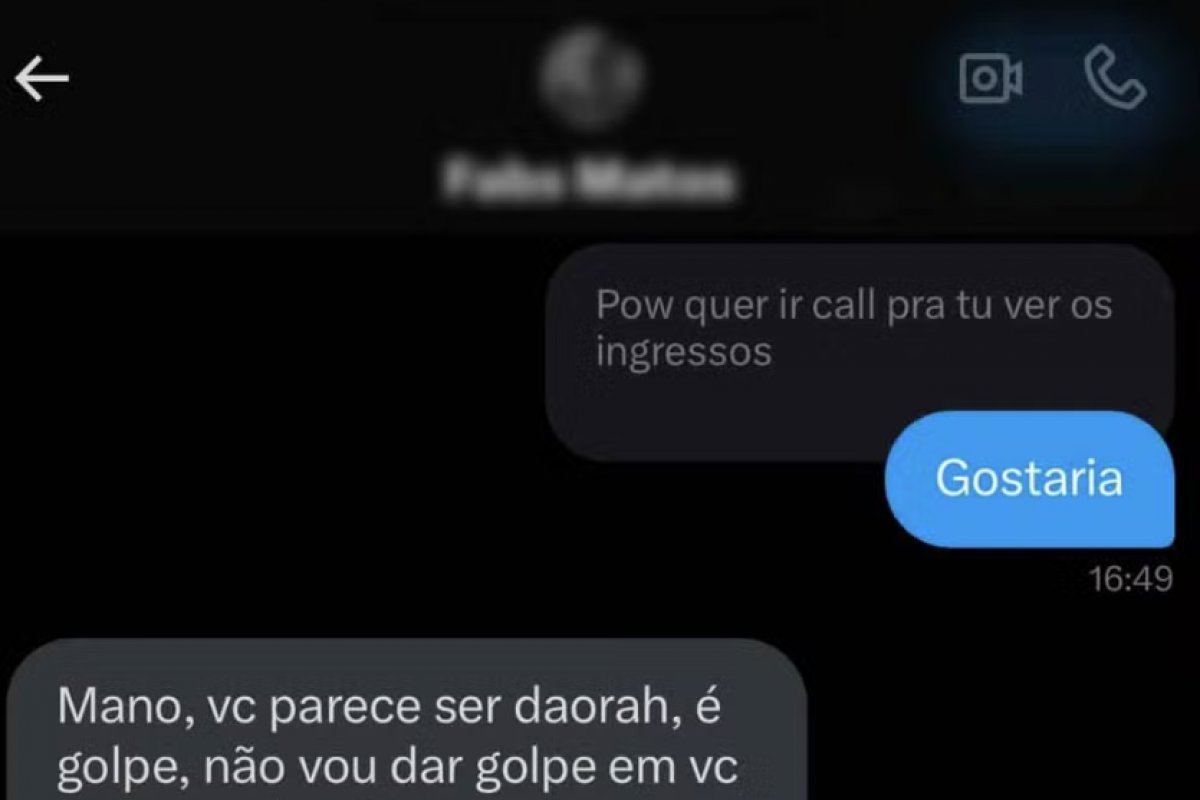 Golpista nega 'vender' ingressos a mulher por achar ela 'da hora': 'Só tomo dinheiro de playboy'