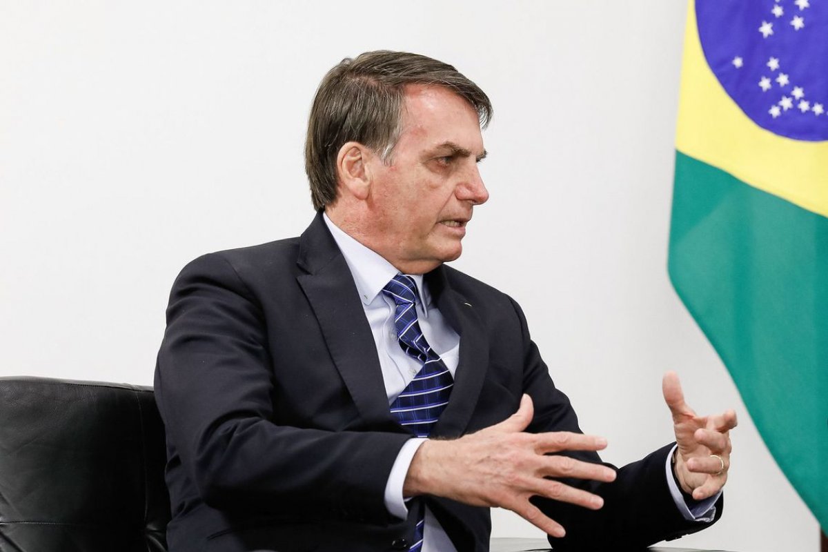 Bolsonaro manda mensagem aos brasileiros que chegaram da China