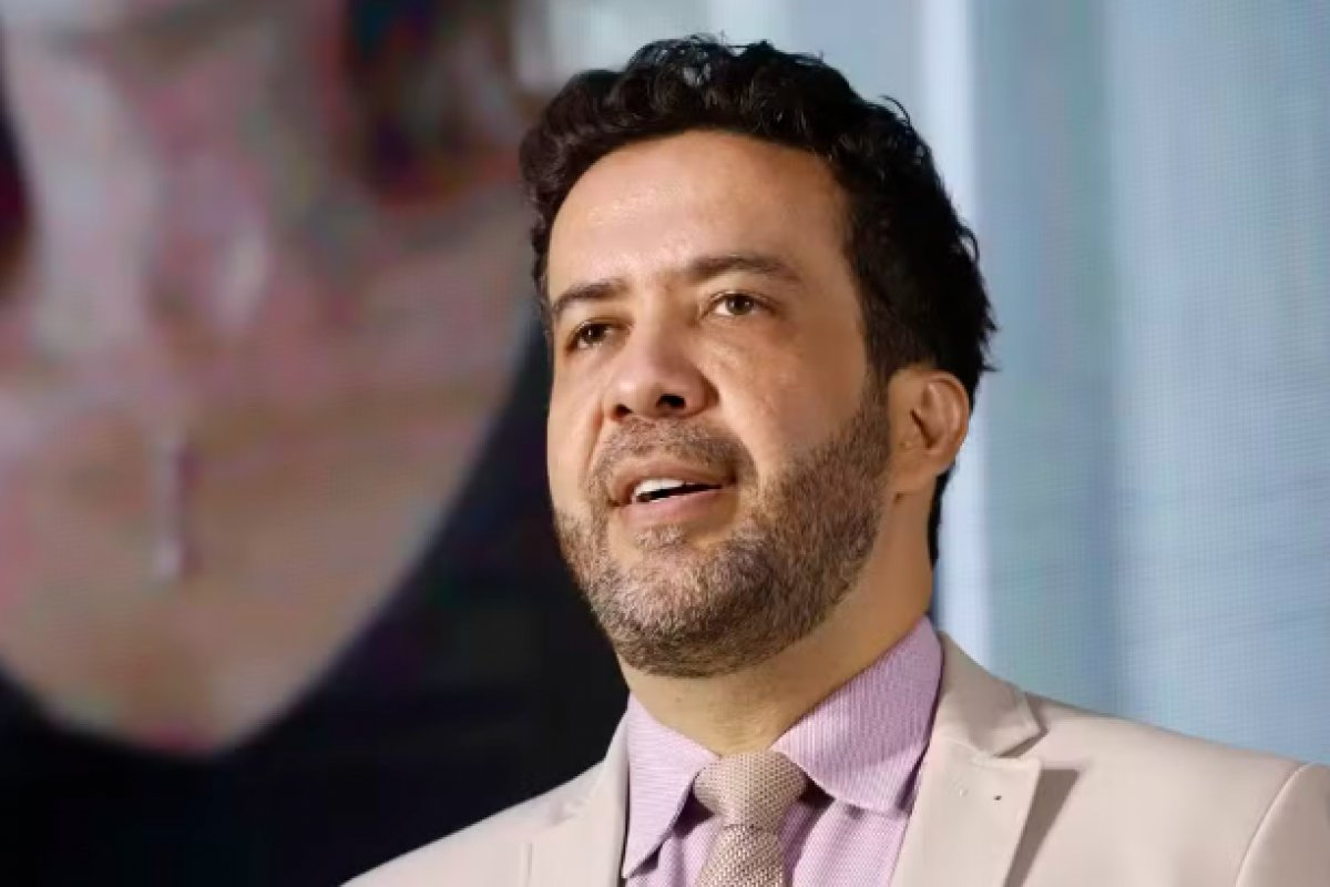 Rachadinha: André Janones fecha acordo para devolver R$ 131,5 mil