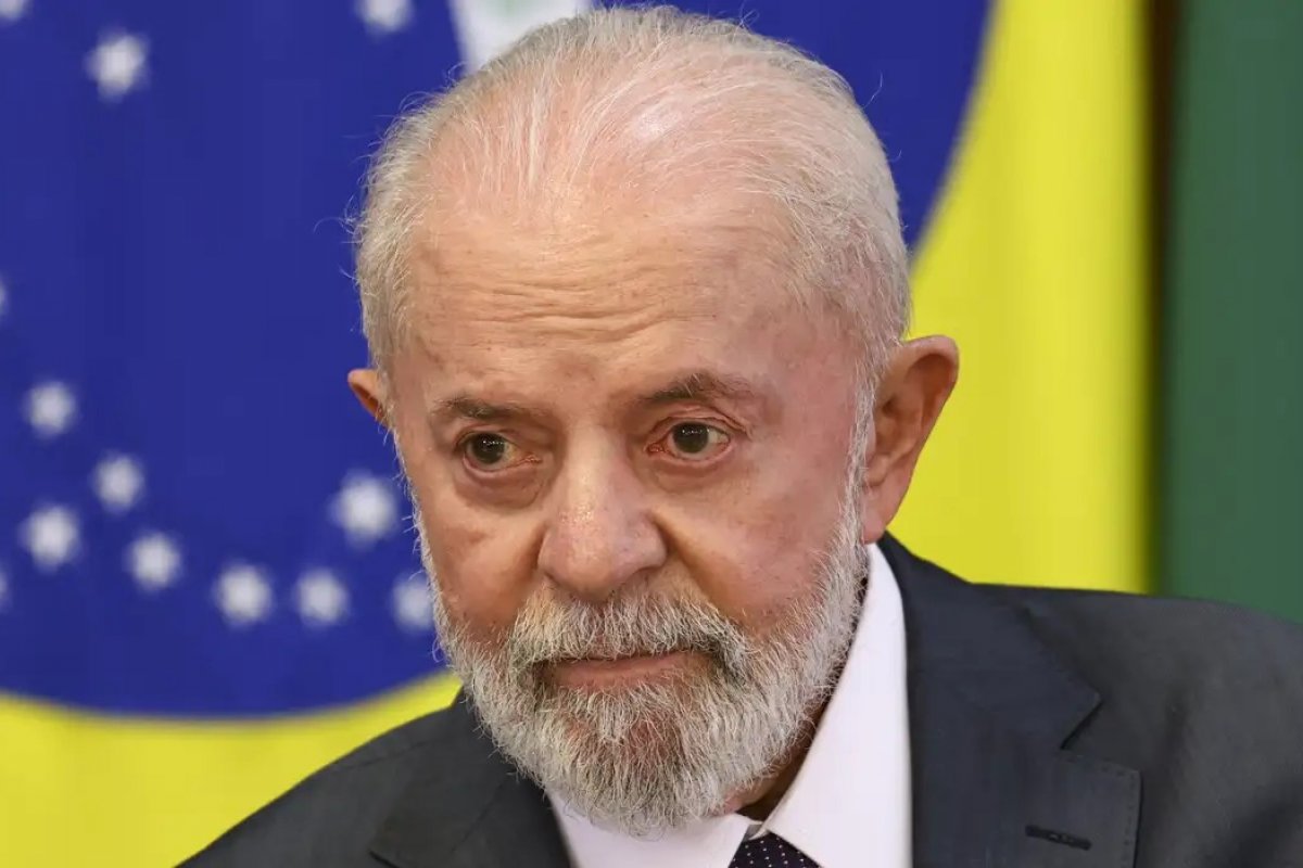 Avaliação negativa do governo Lula cresce e chega a 53%, diz pesquisa da AtlasIntel