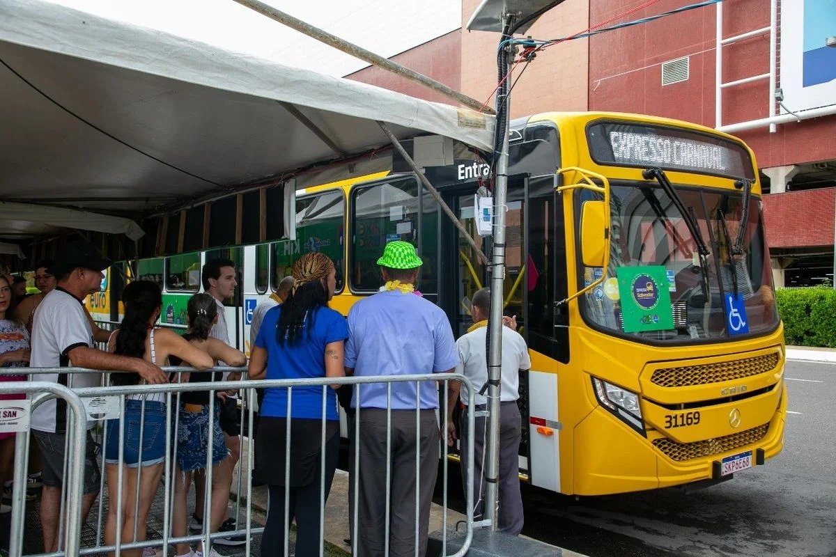 Nova linha gratuita e mudanças no embarque: secretário de Mobilidade antecipa novidades para o Carnaval 2026