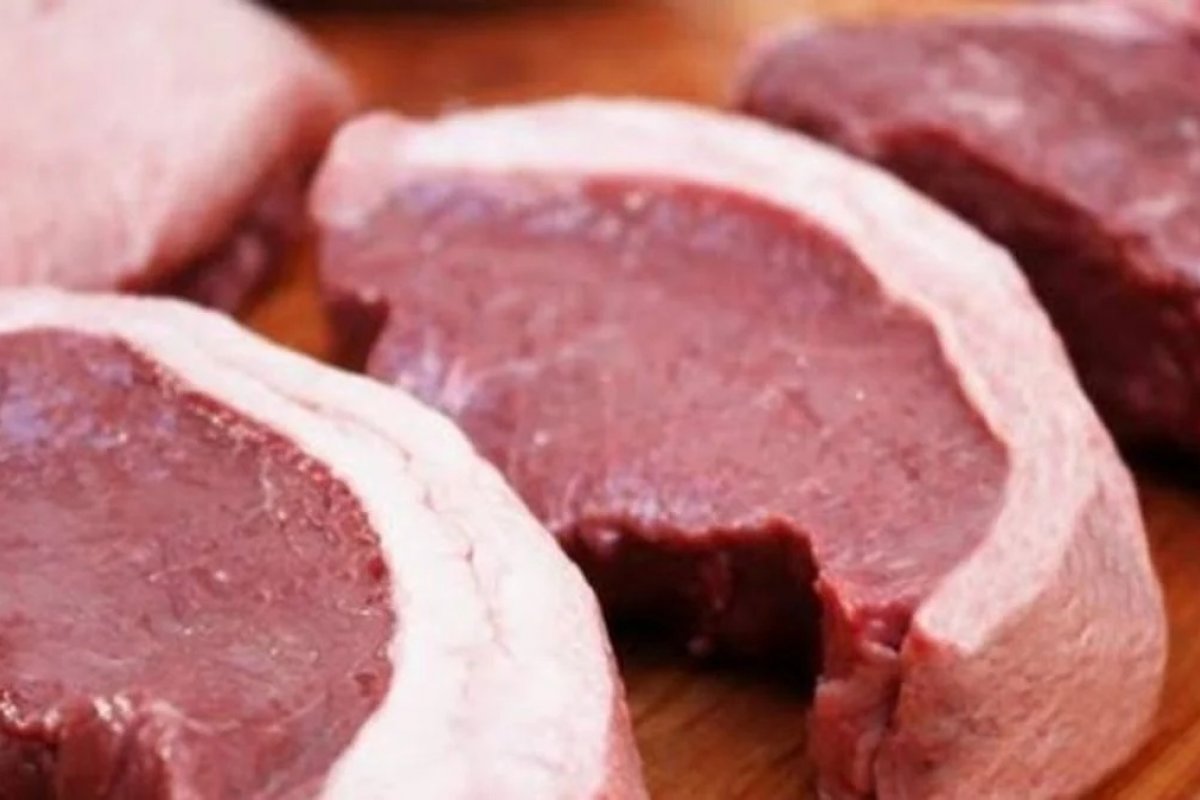 Homens são presos com picanha e bebidas furtadas em Jaraguá do Sul, SC