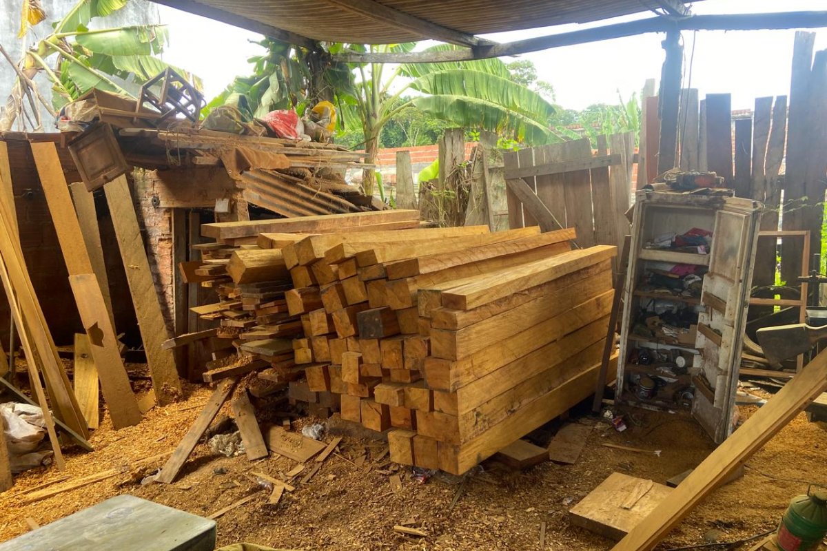 Dono de serraria ilegal é preso por crime ambiental no sul da Bahia