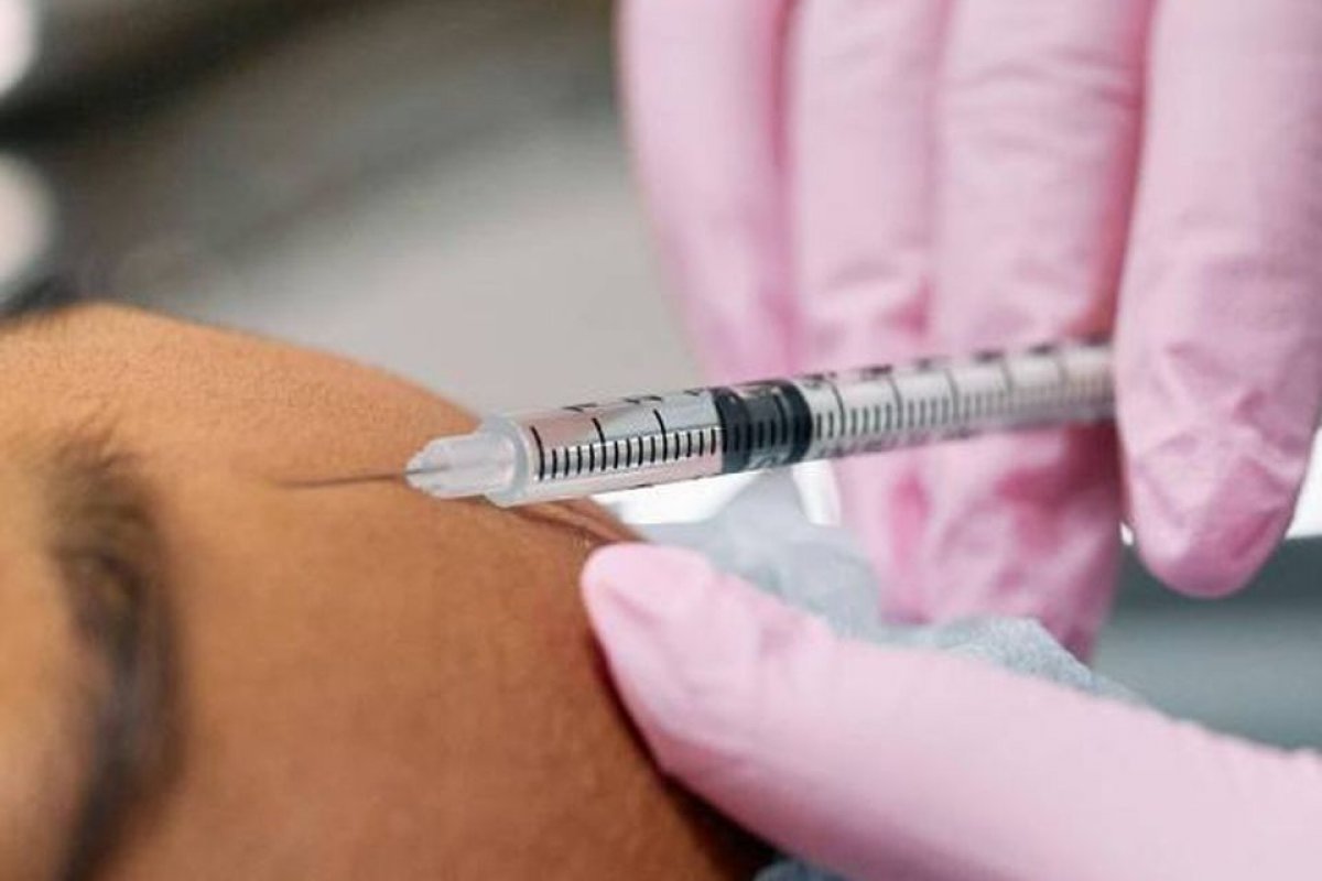 Anvisa alerta sobre risco de botulismo pelo uso inadequado de botox