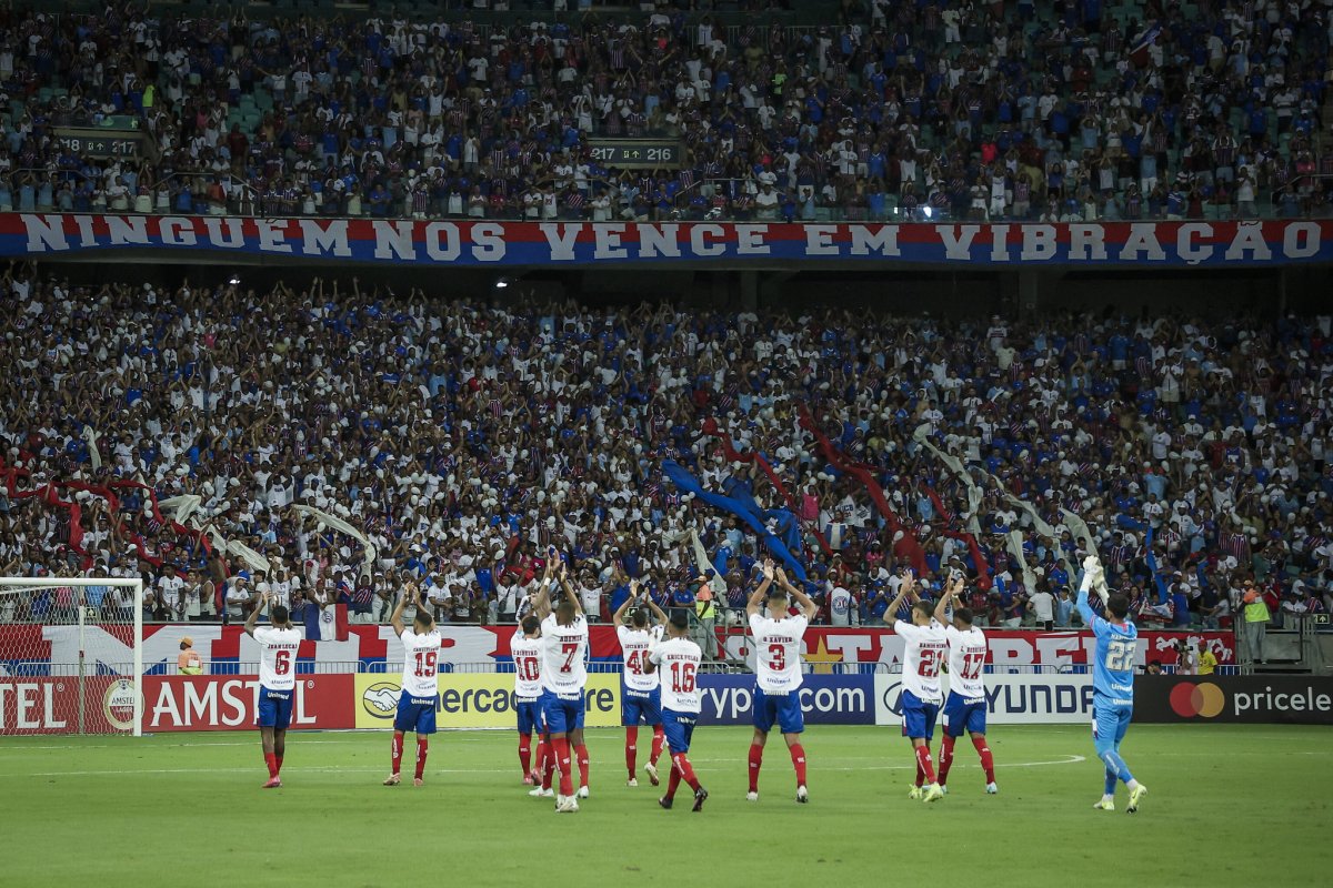 Torcida do Bahia esgota ingressos para o primeiro Ba-Vi da final do Baianão 2025