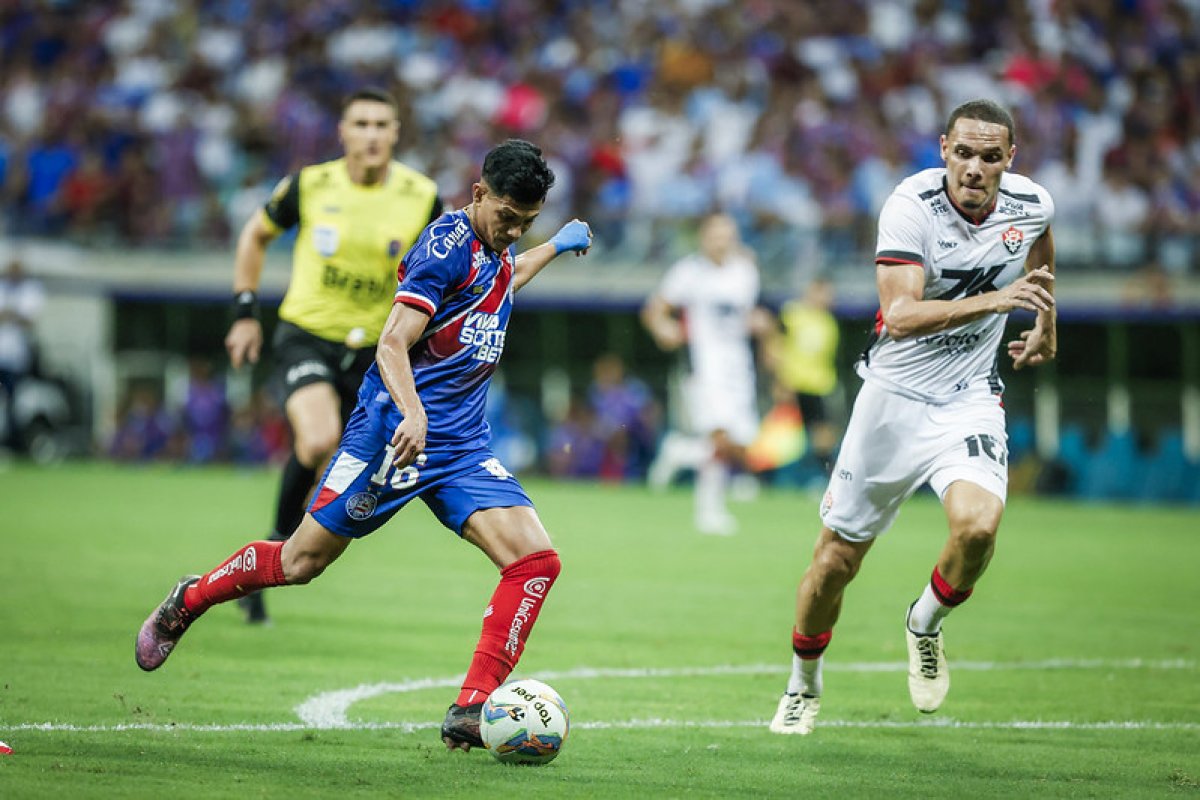 Vídeo: Bahia vence o Vitória e abre vantagem para conquistar Campeonato Baiano; confira os gols