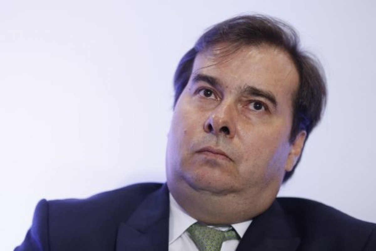 Rodrigo Maia pode prorrogar CPI das Fakes News