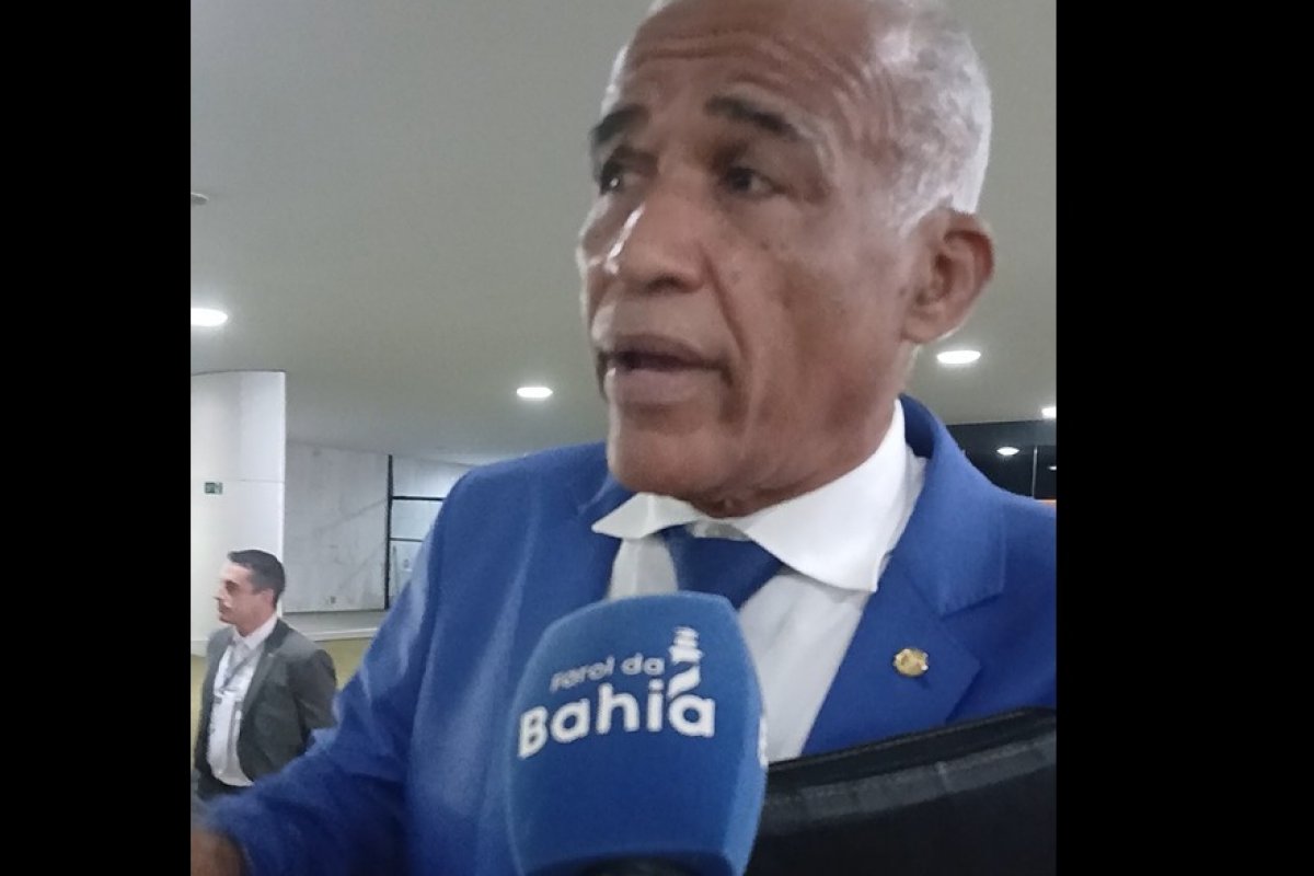 Vídeo: 'Prioridade é o Orçamento', diz deputado federal Pastor Isidório sobre atraso na votação