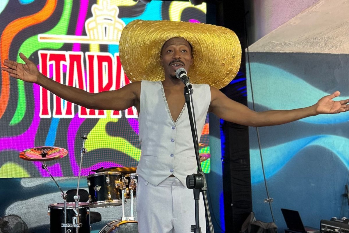 Cantor João Gonzaga leva show inédito para o projeto Culinária Musical