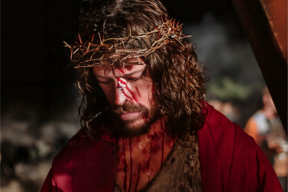 "Uma experiência além da arte", diz José Loreto sobre o papel de Jesus no espetáculo de Nova Jerusalém!