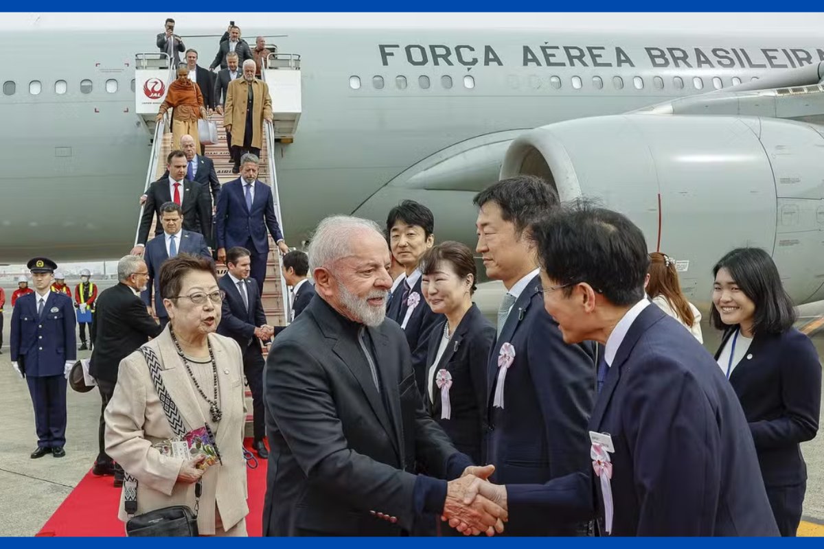 Comitiva de Lula chega ao Japão e para discutir relações de mercado com Japão e Vietnã